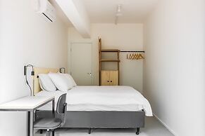 Tabas by Blueground Magdalena Laura