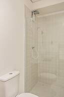 Tabas by Blueground Magdalena Laura