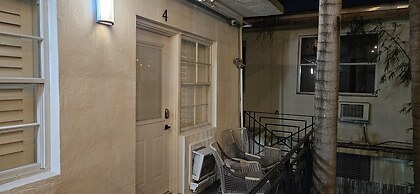 Sirena Azul SoBe Suite 4