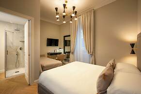 Porta Castello Suites