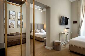 Porta Castello Suites