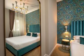 Porta Castello Suites