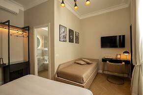 Porta Castello Suites