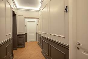 Porta Castello Suites