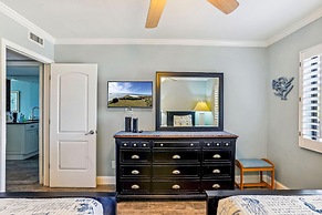 Land's End 10-302 Beach Front - Premier