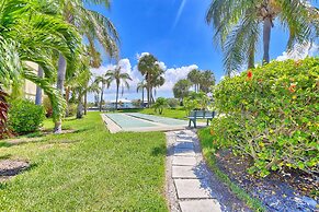 Land's End 10-302 Beach Front - Premier