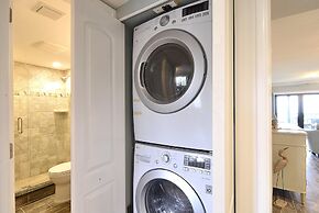 Land's End 10-302 Beach Front - Premier