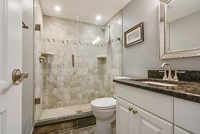 Land's End 10-302 Beach Front - Premier