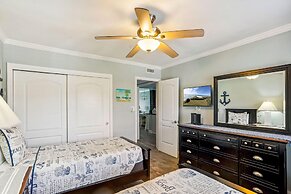 Land's End 10-302 Beach Front - Premier