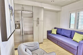 Land's End 11-203 Beach Front - Premier