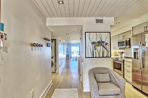 Land's End 11-203 Beach Front - Premier