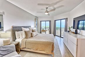 Land's End 11-203 Beach Front - Premier