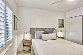 Land's End 11-203 Beach Front - Premier