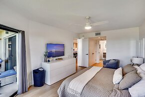 Land's End 11-203 Beach Front - Premier