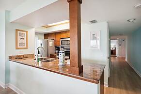 Land's End 11-307 Beach Front - Premier