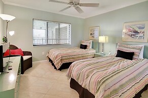 Land's End 11-406 Beach Front - Premier