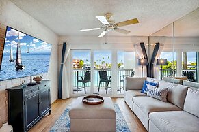 Land's End 3-204 Bay Front