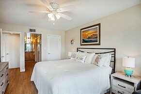 Land's End 3-204 Bay Front