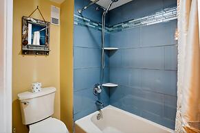 Land's End 3-204 Bay Front