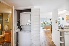 Land's End 3-204 Bay Front