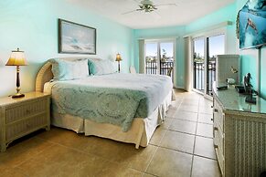 Land's End 4-304 Bay Front - Premier