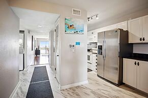 Land's End 5-303 Gulf-bay Front