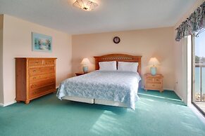 Land's End 6-301 Beach Front