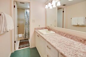 Land's End 6-301 Beach Front