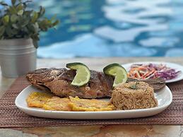 Hotel Boutique Chateau de la Mar