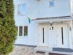 Great Location, Great Price!