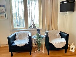 Great Location, Great Price!