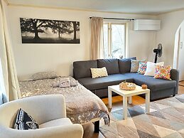 Great Location, Great Price!
