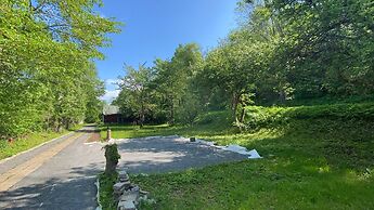 Great Location, Great Price!