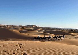 Overnight Camp Merzouga & Camel Tours