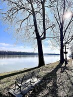 Sky parlor with river view