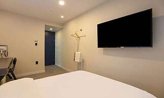 Brown Dot Hotel Suwon Jeongja Branch