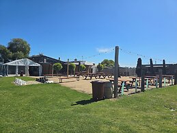 Coastal Glamp