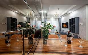 Terra Royal Luxury Vacation