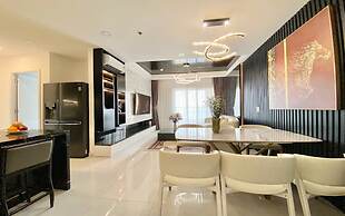 Terra Royal Luxury Vacation