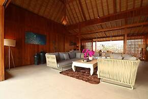 Lobster Bay Resort