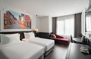 Luxe Paradise Premium Hotel