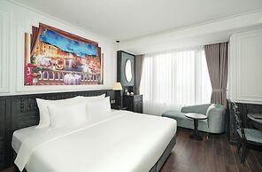 Luxe Paradise Premium Hotel