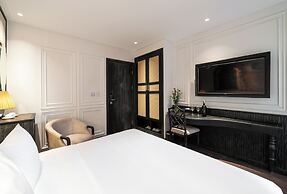 Luxe Paradise Premium Hotel