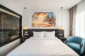 Luxe Paradise Premium Hotel