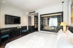 Luxe Paradise Premium Hotel