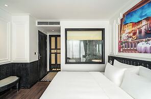 Luxe Paradise Premium Hotel