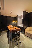 Luxe Paradise Premium Hotel