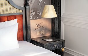 Luxe Paradise Premium Hotel