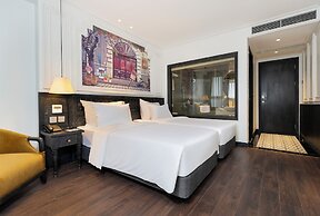 Luxe Paradise Premium Hotel