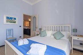 Vele D Amare in Imperia